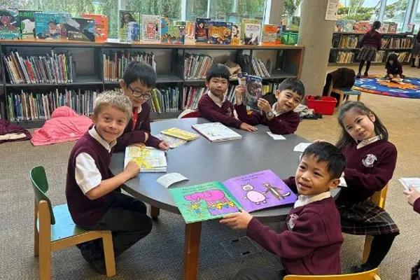Holy Cross Elementary School