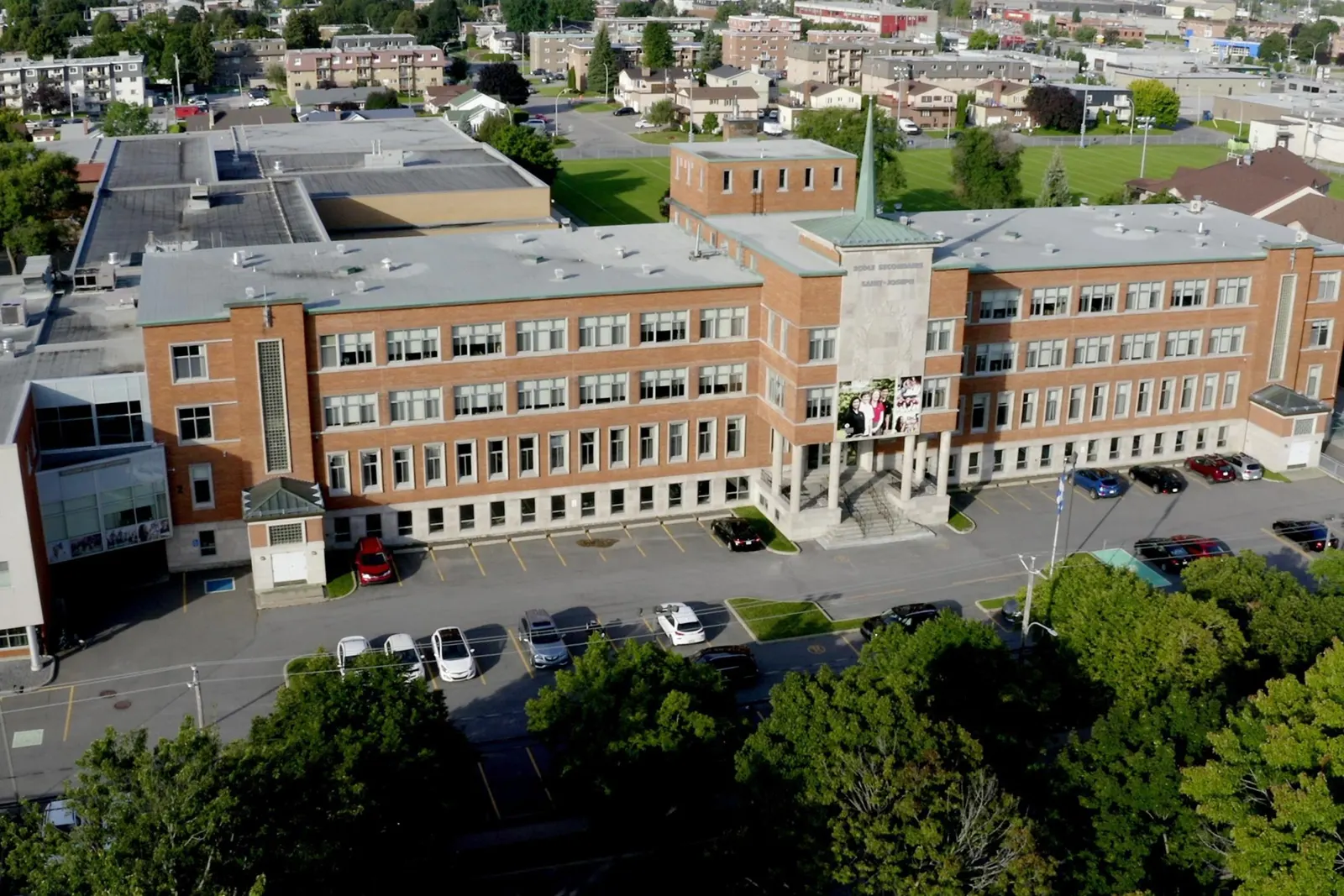 École secondaire Saint-Joseph de Saint-Hyacinthe